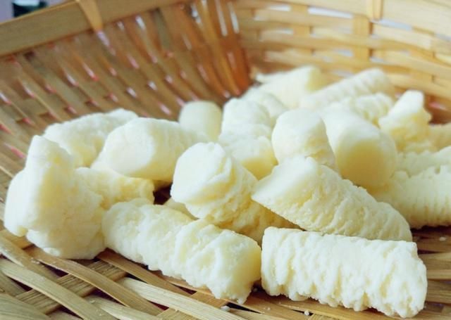 土特产|那些年室友带来的“土特产”,内心是拒绝的,吃完真香