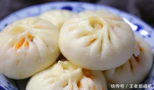 配方|豆腐做包子,试试这配方,表皮松软,鲜香味美,一口气吃三个!
