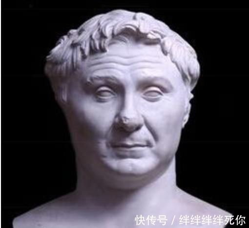 制度|制度反扑恺撒渡过卢比孔河，促进了罗马从共和国到帝国的转变
