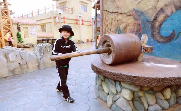 暑假|暑假带娃去哪玩中国马镇,避暑游玩约不约