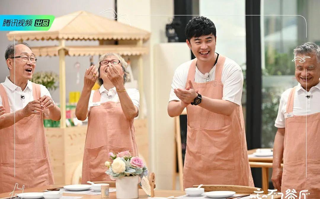 家庭|黄渤崩溃痛哭的背后,我看到了1000万中国家庭最心酸的一面