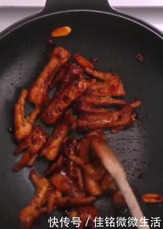 酱香鸡爪|卤肉店打死都不说的配方,酱香卤鸡爪,占用几分钟了解下