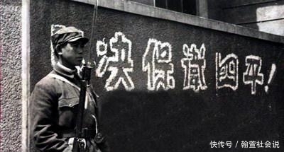 势不可挡|林彪率四野在东北势不可挡, 却被身边心腹背叛, 后来更是无人敢提