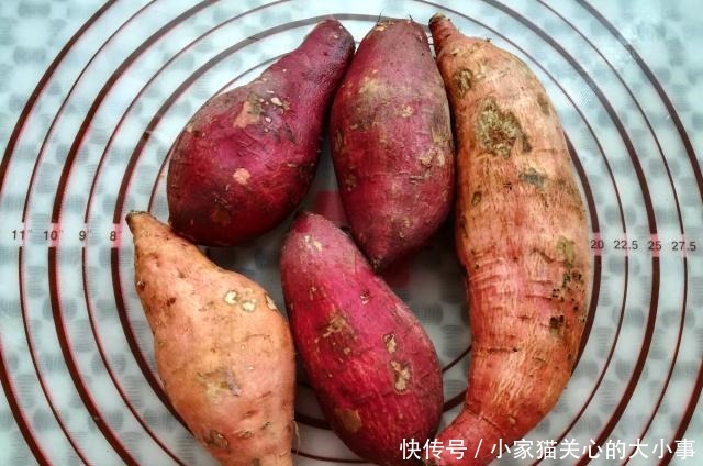 砂锅|烤红薯的家常做法,皮薄肉甜汁多,没有微波炉和烤箱也能做