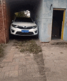 体验|搞笑GIF:小孩子,我想问问你此时蛋疼不疼呀?不亲自体验下哪里知道是啥快乐