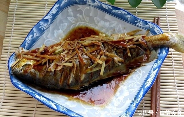 不腥|蒸鱼时，千万别直接上锅，多做这2步，鱼肉鲜嫩入味一点不腥