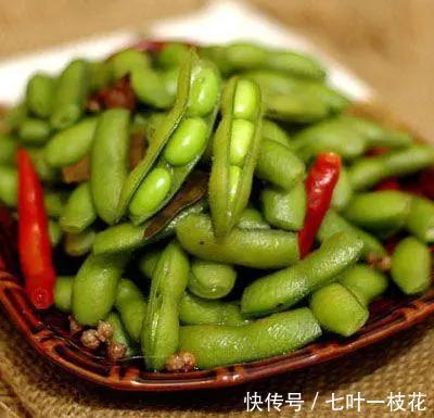  到底|饭店的水煮毛豆为啥绿油油不发黄到底加了什么东西真相来了