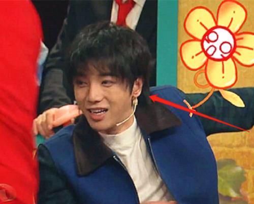 看清|华晨宇参加《王牌》还用替身看清他的笑容,真爱粉都认不出吧