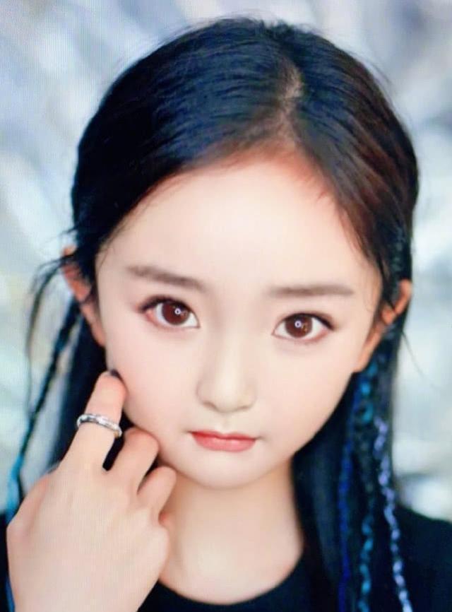 杨幂|女星“宝宝特效”:识别杨幂,baby没什么