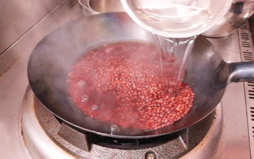 快速|豆沙馅:红豆不用泡、煮完不用炒,超简单快速做红豆沙