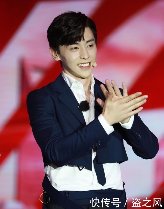 焦点|200514 邓伦《极限挑战》发布会全程回顾 西装伦又奶又酷成全场焦点