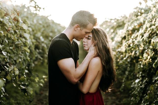 常年|夫妻常年分居，谁会更想念对方过来人说了实话