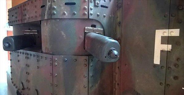 时期|最初的选择,第一次世界大战时期英国坦克装备的武器