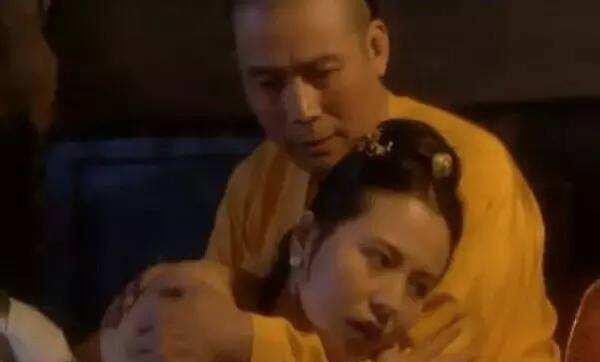 雍正|《雍正王朝》康熙撞破太子奸情,为何郑春华哼歌,皇帝就不敢往前