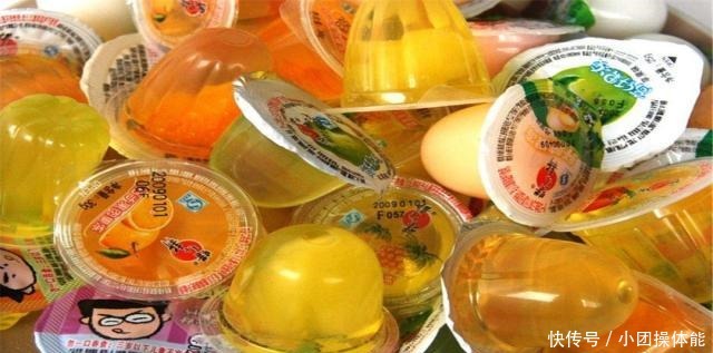 饮料|4种“坑人”的零食包装,这也太难打开了,设计师我想和你聊聊!