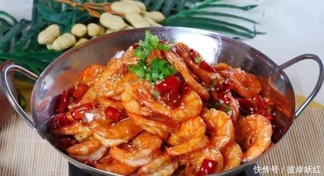 红烧|美食推荐:剁椒鱼排、红烧咖喱肉、干锅鲜虾、铁板茼蒿