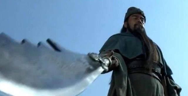 三国|明知道关云长必放三国曹操，为何也要派关云长去华容道由于三国诸葛亮发火了