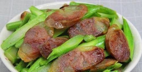 腊肠|越吃越香、百吃不腻的家常菜,好吃不贵超下饭,做法很简单