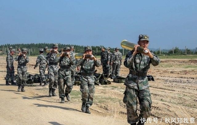 开全|火力开全,11式轮式装甲突击车发射美图来袭