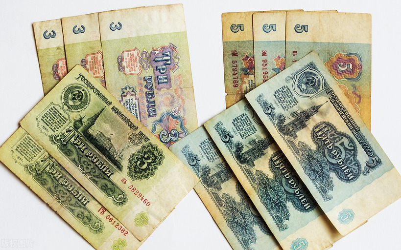  社保|35岁不交社保，每年存1万块，存20年，够养老吗？