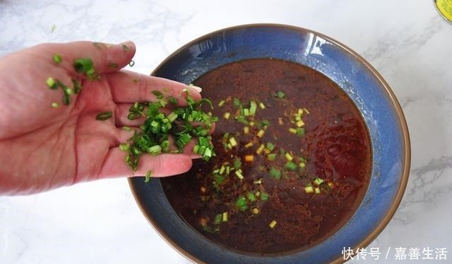 酸辣|教你做碗酸辣面,三两下就做好,酸辣爽口,上班族最合适!