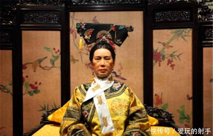 下任|光绪帝临终前才知，溥仪是下任皇帝，沉默了半天就说了8字