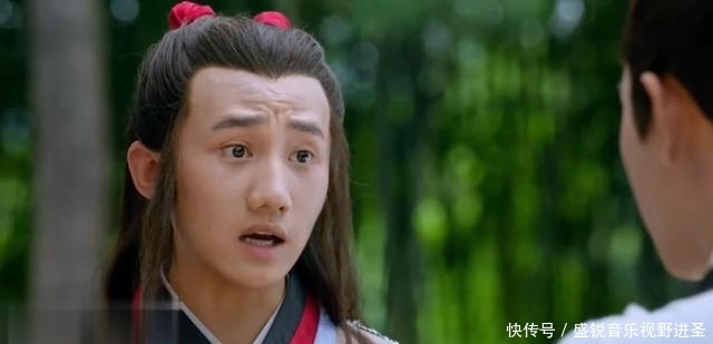  神秘|封神演义：哪吒与杨戬比武，神秘人物登场，为杨戬送来三尖两刃刀