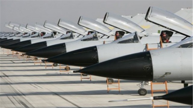 巴基斯坦|印媒评选亚洲空军排名,中国排在印度之后,网友:你开心就好