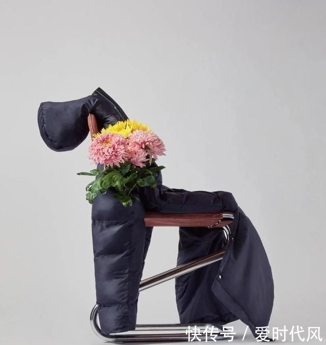 鲜花|球鞋当花瓶,鲜花填充羽绒服?时尚界的环保也太香了
