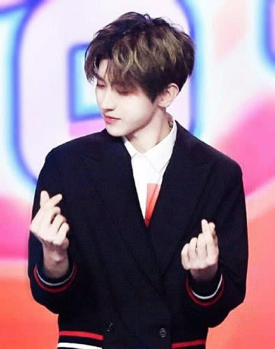 导师|她曾把蔡徐坤淘汰掉,如今沦为学员,导师蔡徐坤我记得你