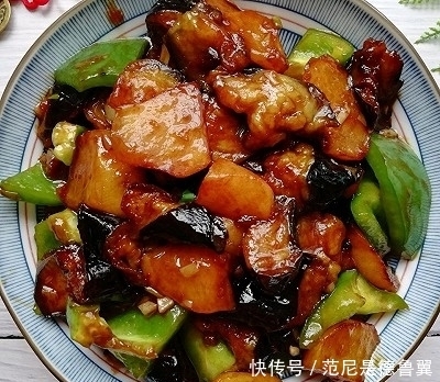 三鲜|#人人能开小吃店#比肉还好吃倍的地三鲜??好吃到爆