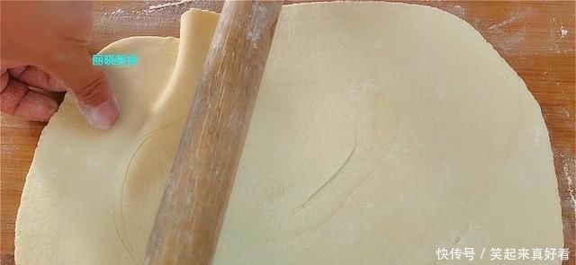  发酵|外面卖8元一张发面酱香饼，自己做成本3元，酱料配方告诉你，香