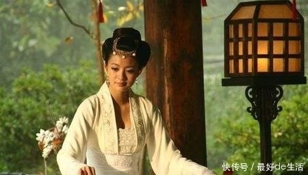 那条|汉服两腿之间的那条宽带子是做什么用的?