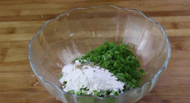 好吃|自从学会这道面食,我家天天做着吃,比包子油条都好吃,超简单