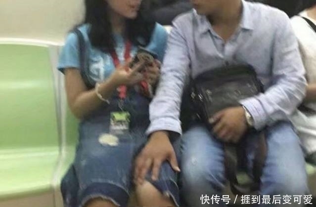 激吻|小伙和女朋友地铁当众“激吻”，胆子太大，看不下去了！