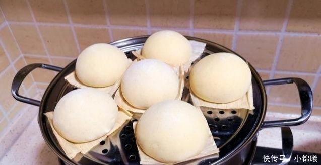 我家|别再蒸白面馒头了,试下这个做法,营养解馋,我家三天两头蒸一锅