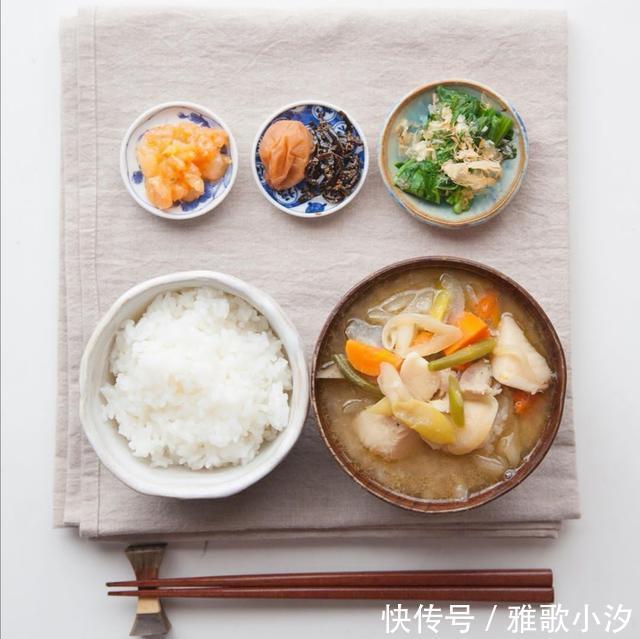 日本|日本帅哥晒“极简”家庭料理,到底能有多“简”?