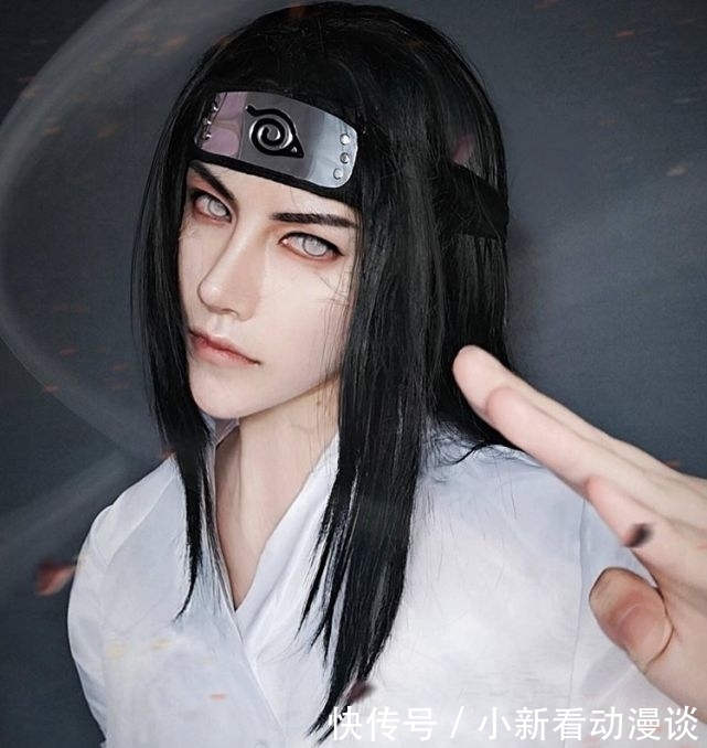  双瞳|火影：1人cos4位忍者，宁次白眼还原，佐助双瞳细节过分了