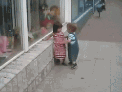 搞笑|搞笑GIF：你都这么胖了还不下来走走！