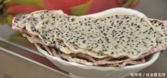 变丑|水果烘干后会变成什么样子草莓变丑,菠萝变薄,西瓜居然是这样