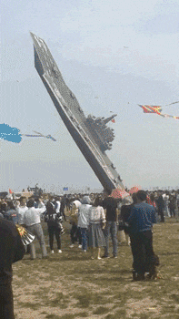 趣图|搞笑GIF趣图:电风吹坏了怎么办?没事!我有我的机智