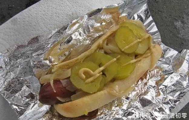 各国|20块在各国能吃到什么? 中国网友: 这些美食真是能吃吗?