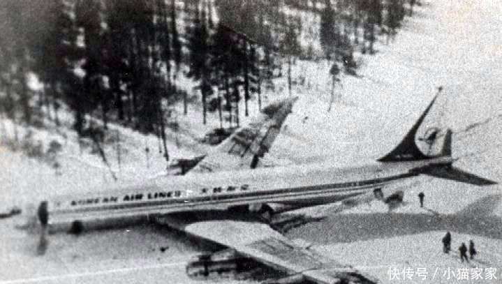 气昏|苏军最没意义的空中撞击苏-15气昏了头,与走私飞机同归于尽