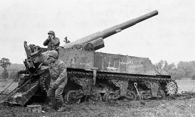 德军|德军丢失的首个本土城市，美军重兵围攻浴血厮杀，血腥的亚琛战役