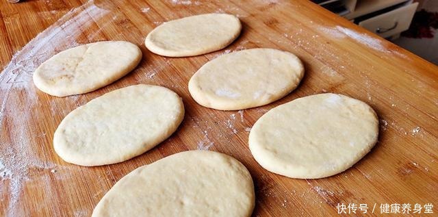发面|在家烙发面糖饼,用这个方法,又香又起层,比早市卖的都好吃
