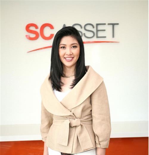 国外|3年前,泰国女总理英拉独自逃往国外,泰国是怎么对待她家人的?