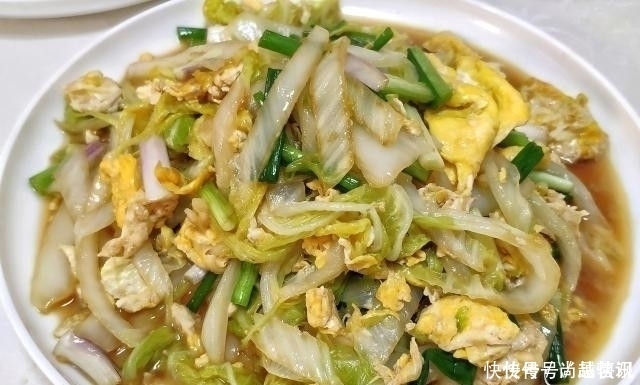 朋友|朋友来吃饭，宝妈花45元做一桌菜，朋友吃撑了，孩子爸却说抠门