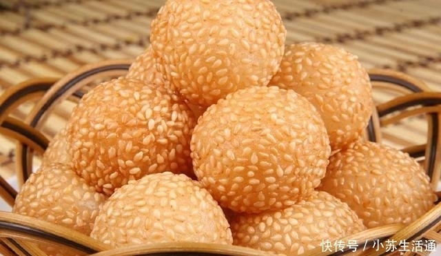  个个|“空心麻球”怎么做来来来，1碗糯米粉加水，包教包会个个空心