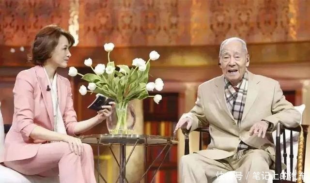 回来|从朗读到生活,时隔一年,董卿回来了