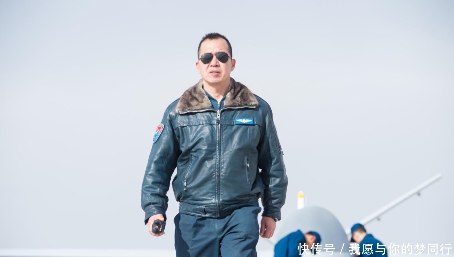 分配|航空公司:只要你来 车房分配,他说:对不起 我宁愿当部队一块砖